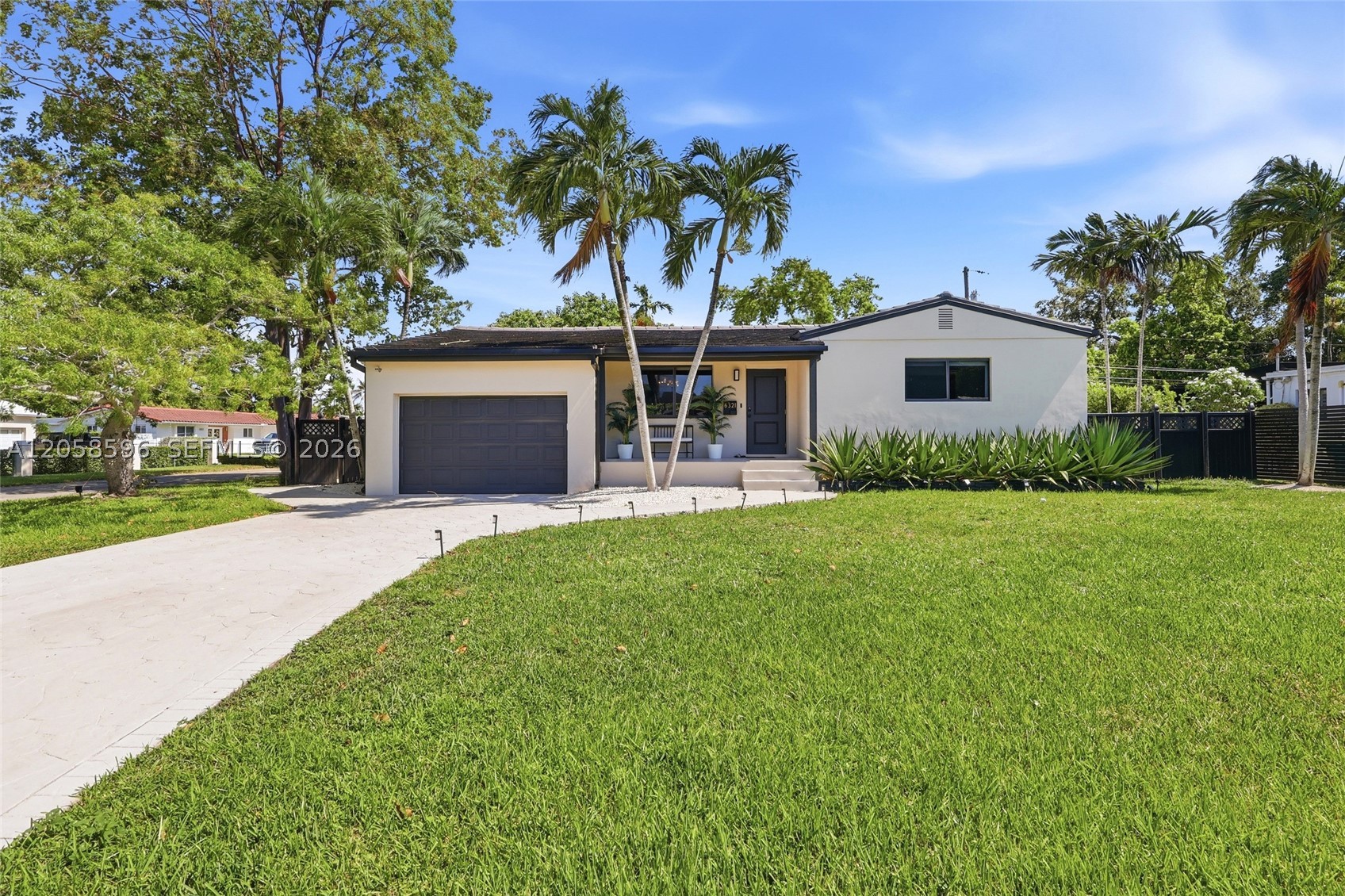 6321 SW 21st St Miami, FL 33155