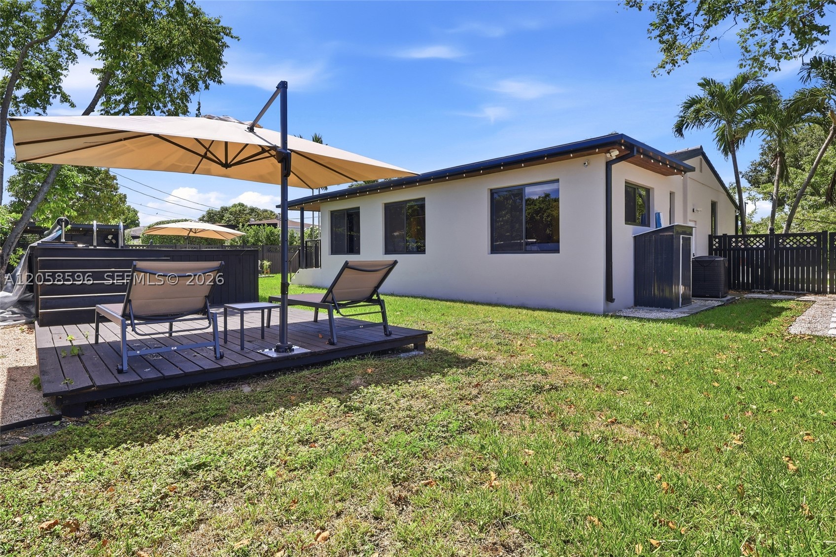 6321 SW 21st St Miami, FL 33155