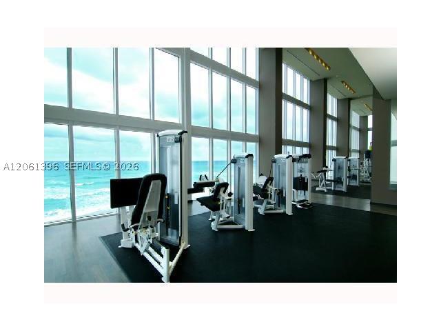 image Beach Club 119