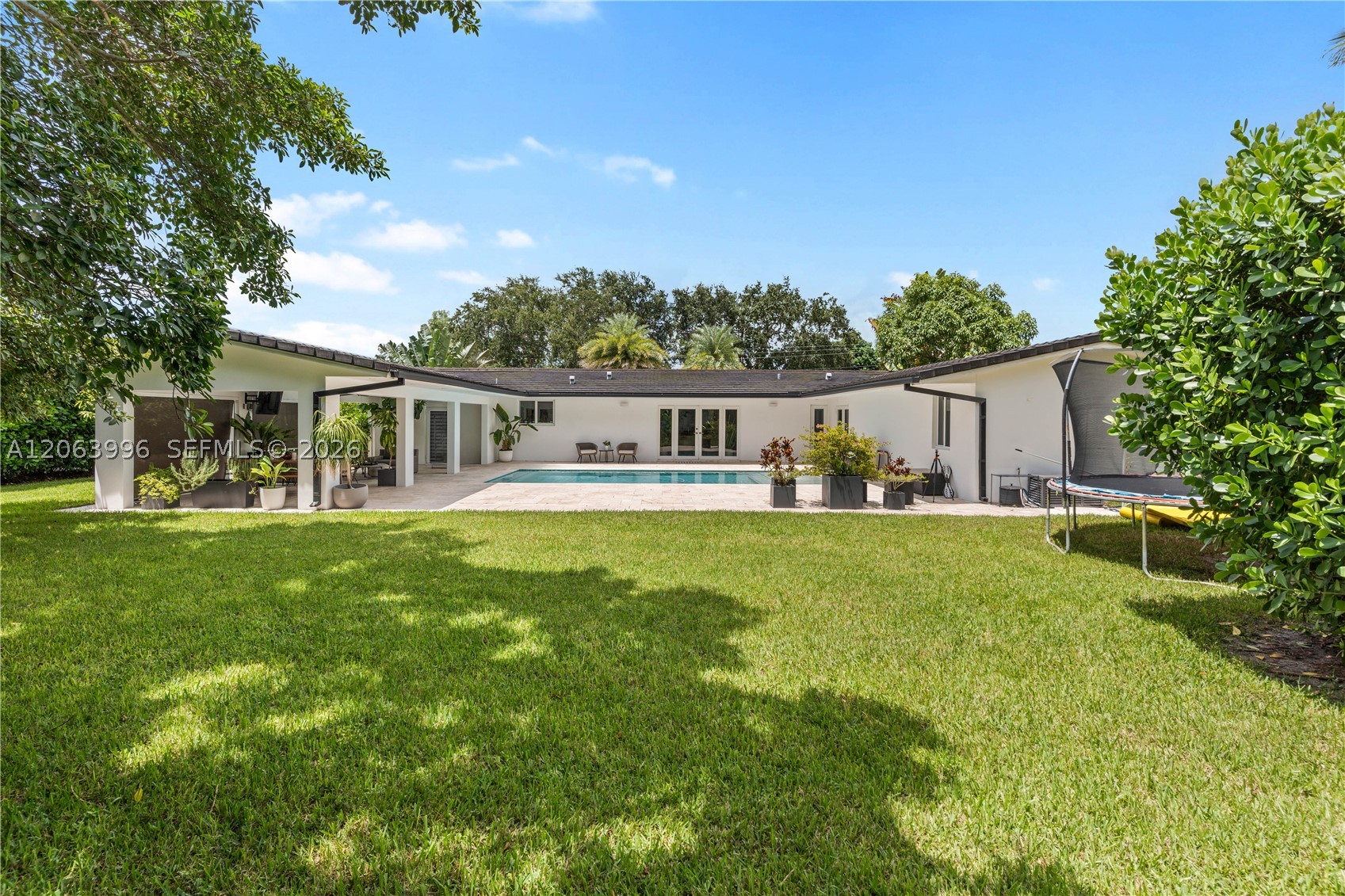 8500 SW 106th St Miami, FL 33156