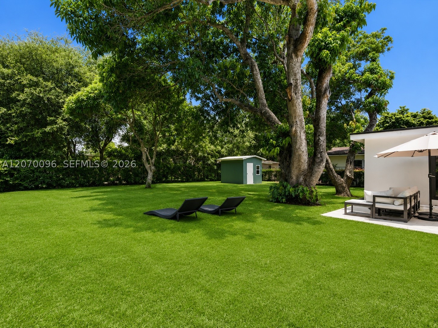 14324 Garden Dr Miami, FL 33168