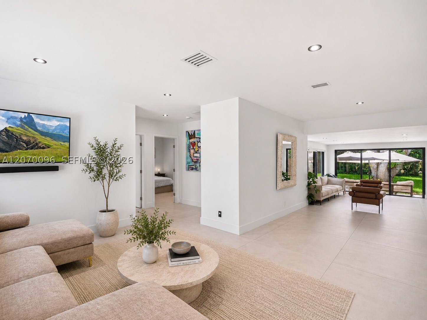 14324 Garden Dr Miami, FL 33168