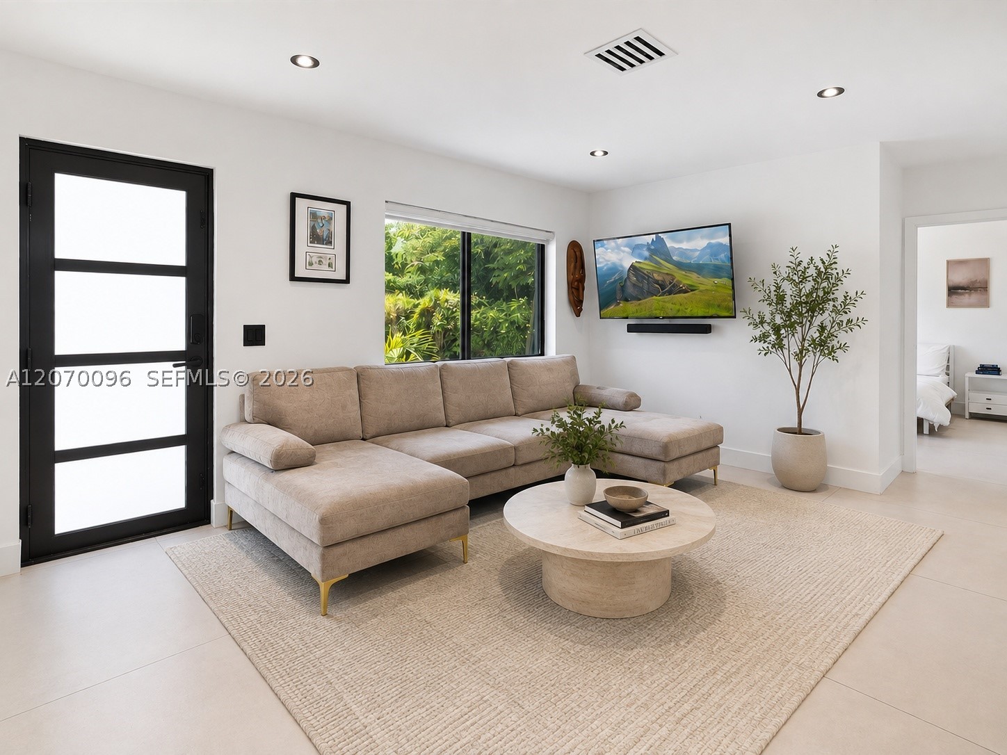 14324 Garden Dr Miami, FL 33168