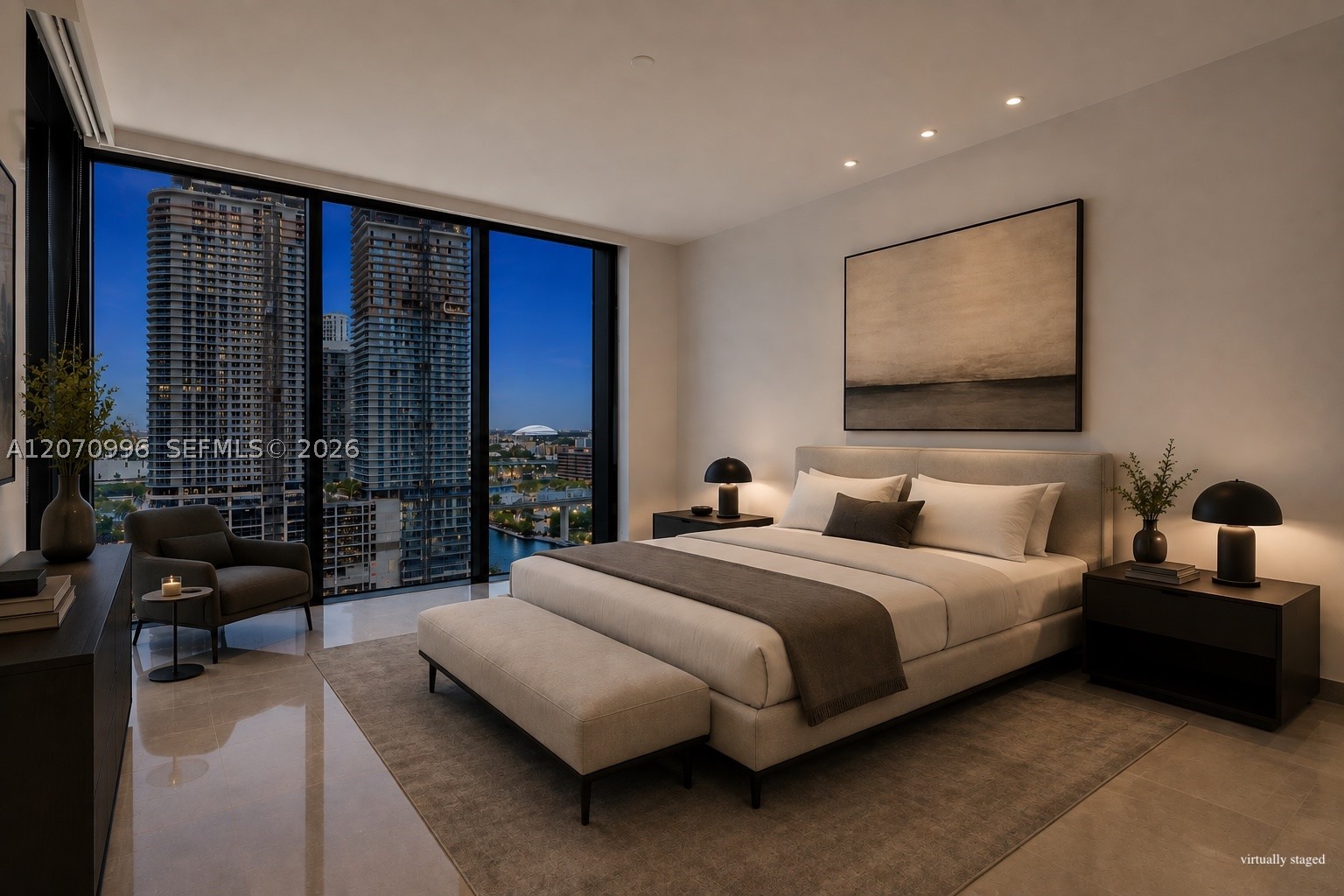 68 SE 6th St #1702 Miami, FL 33131