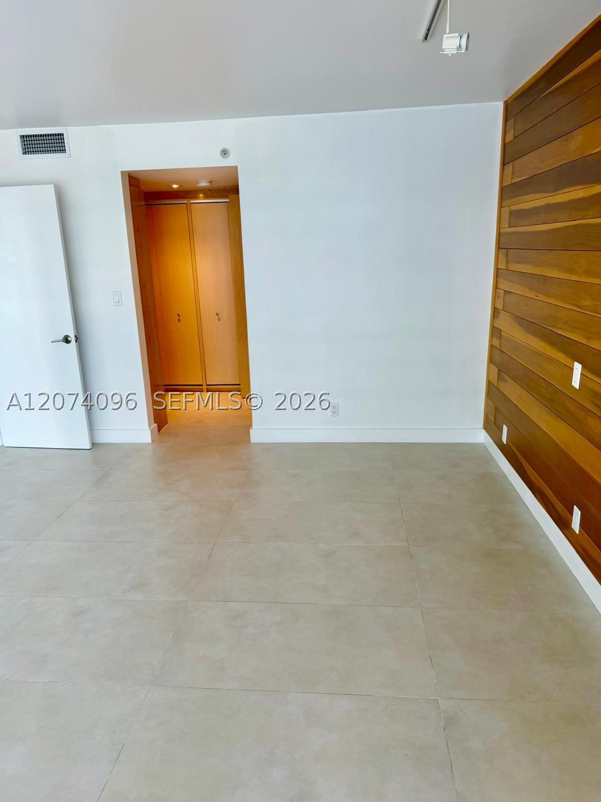 image Atlantis on Brickell12