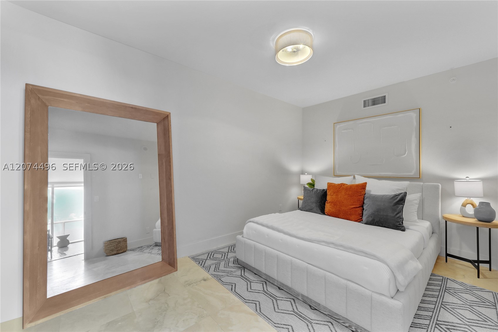Undisclosed Address Miami Beach, FL 33141