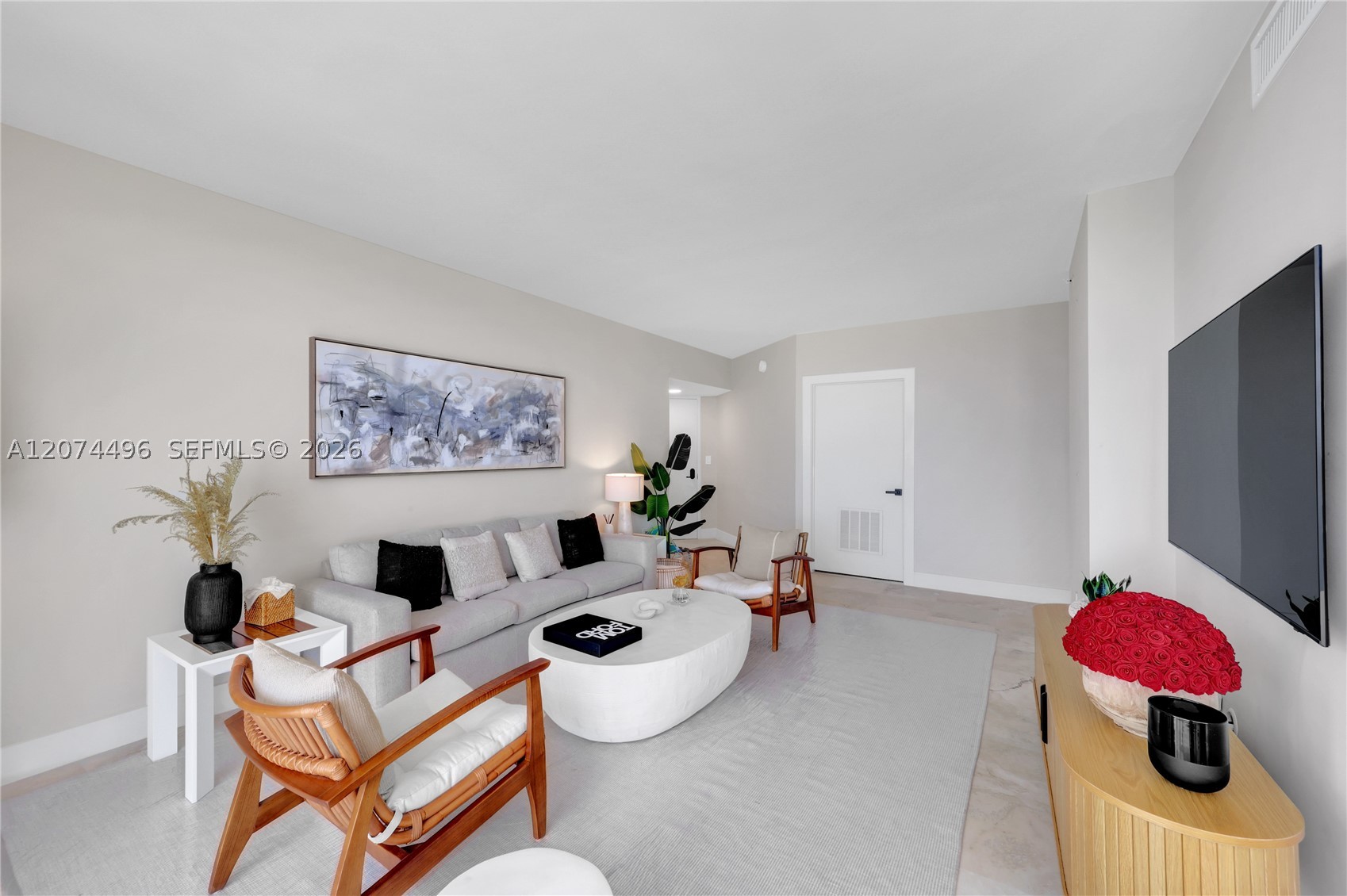 Undisclosed Address Miami Beach, FL 33141
