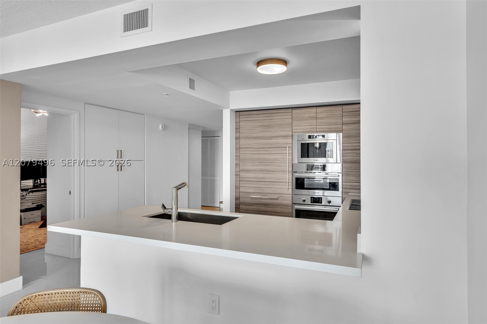 300 Sunny Isles Blvd #4-805 Sunny Isles Beach, FL 33160