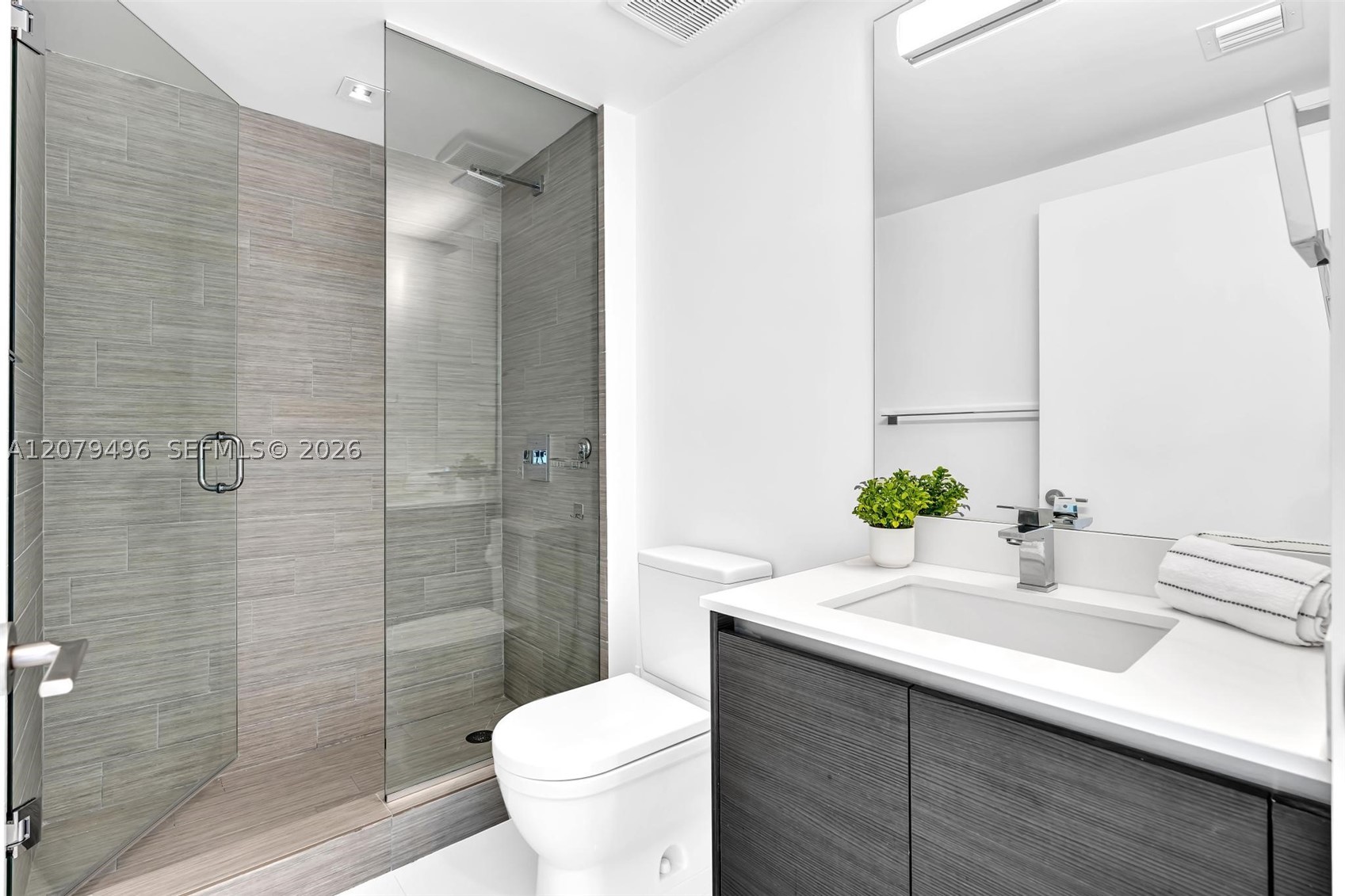 300 Sunny Isles Blvd #4-805 Sunny Isles Beach, FL 33160