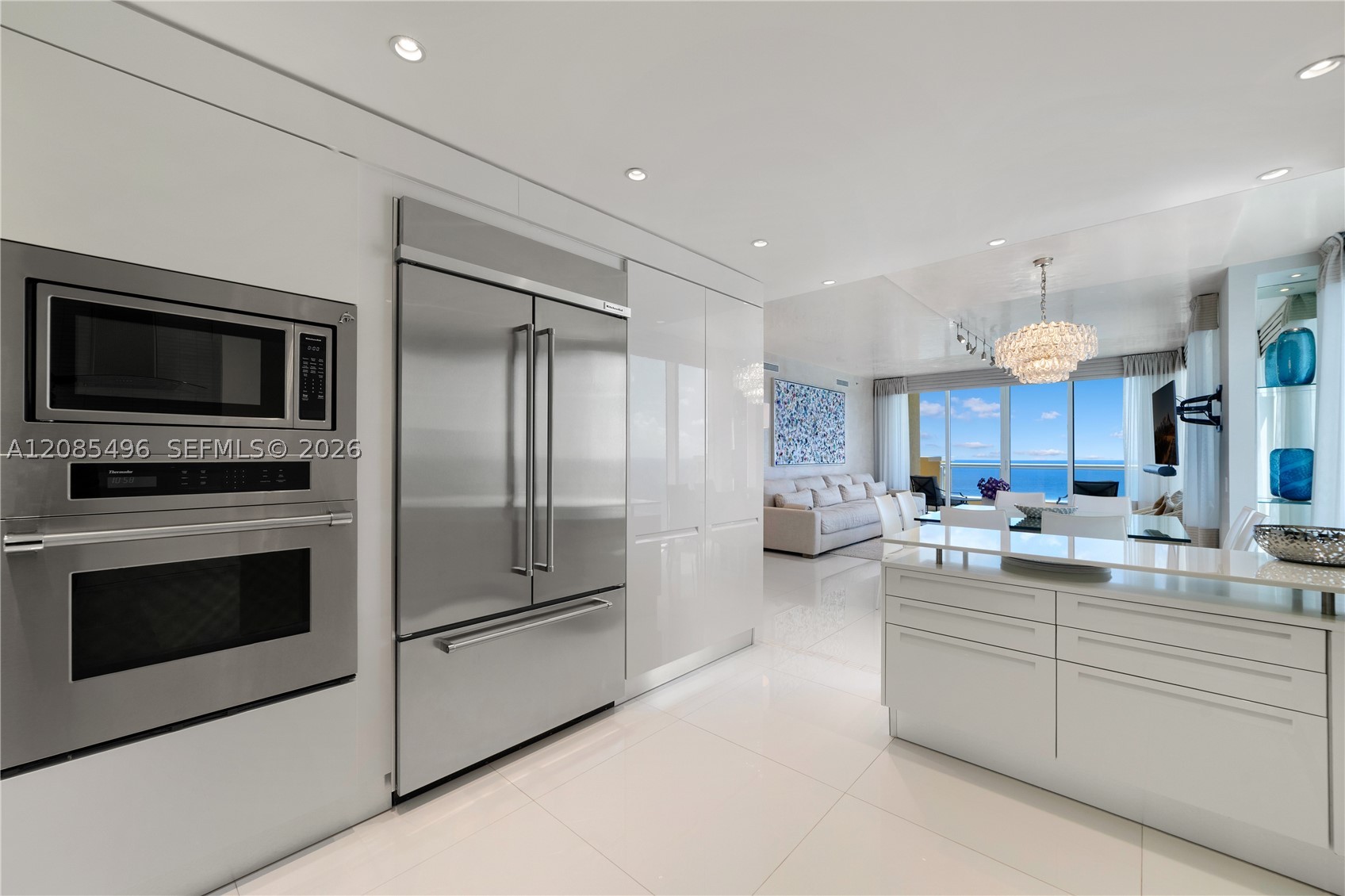 image Acqualina Residences9