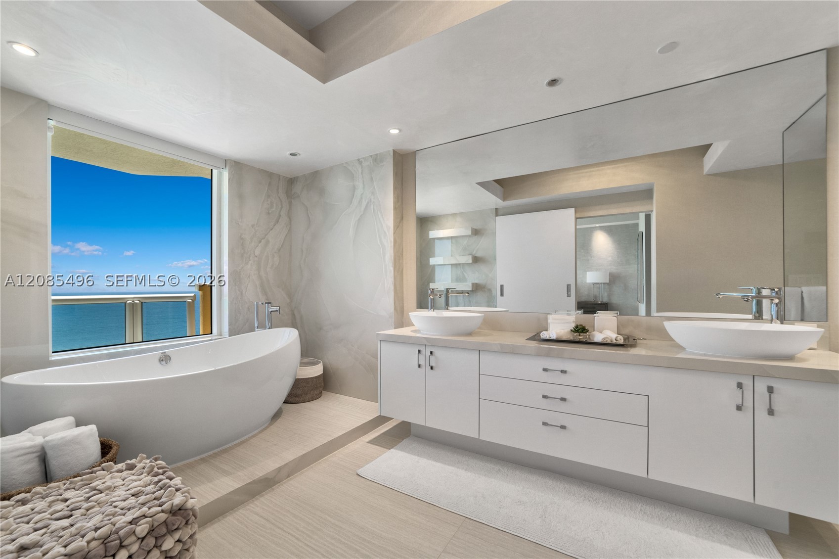 image Acqualina Residences16