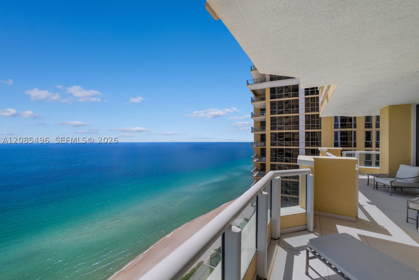 image Acqualina Residences28