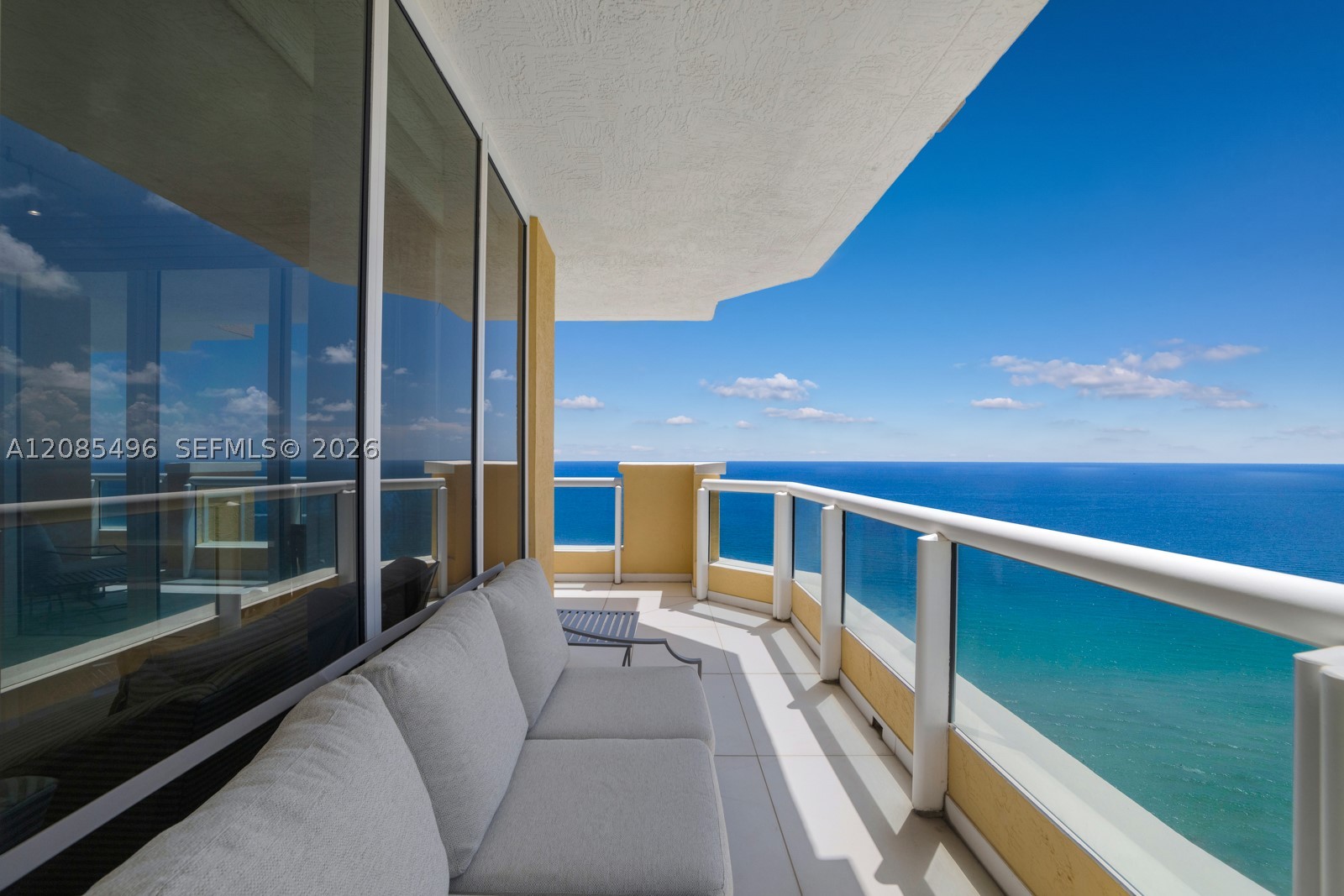 image Acqualina Residences29
