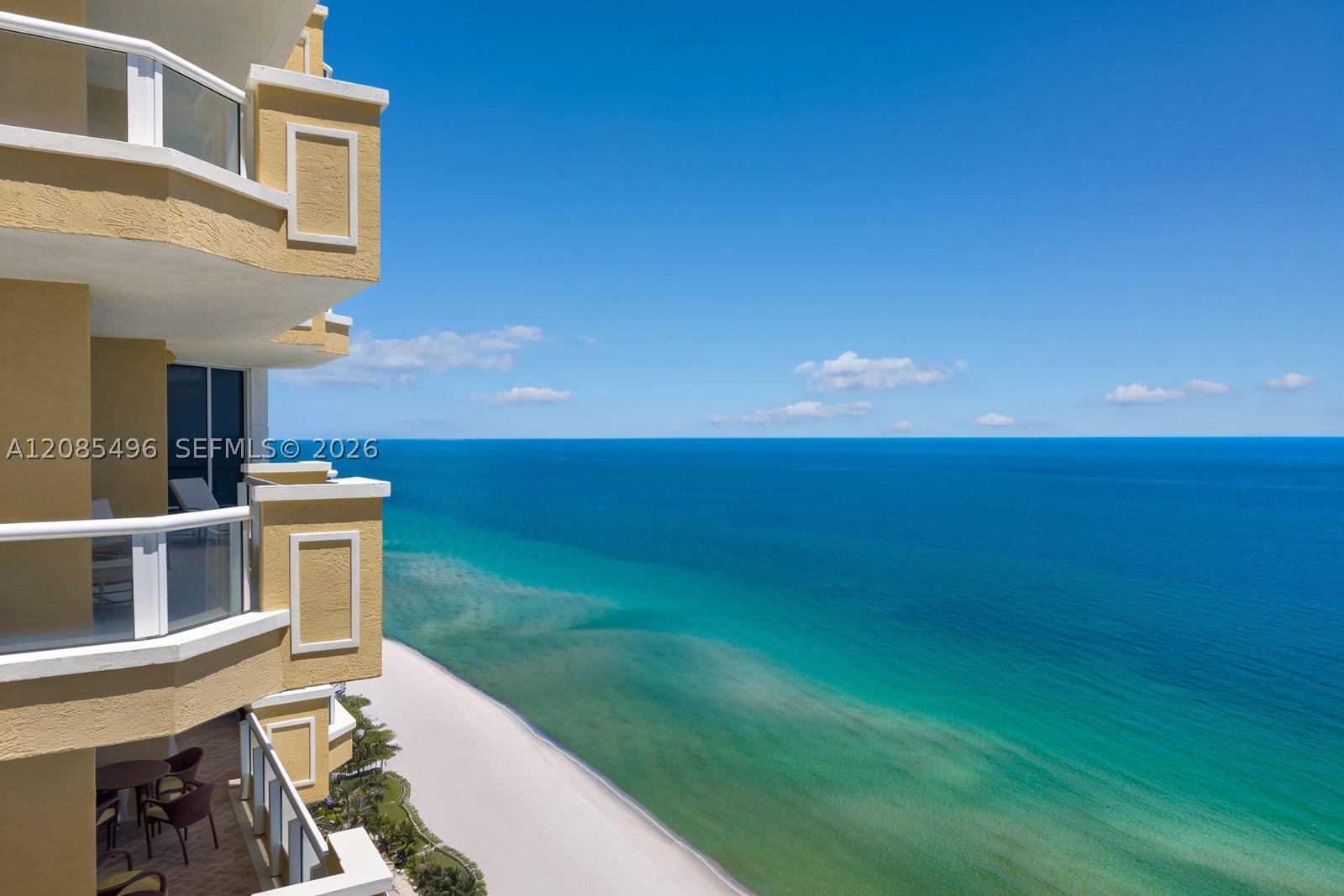 image Acqualina Residences36