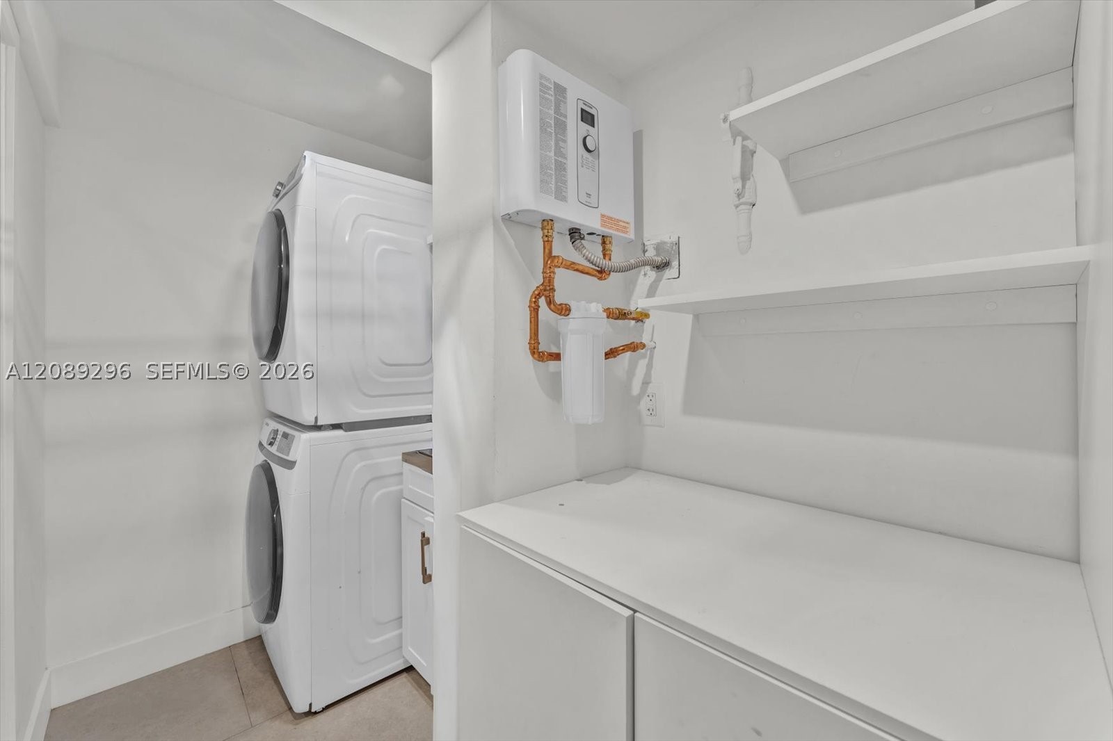 600 Grapetree Dr #7FN Key Biscayne, FL 33149