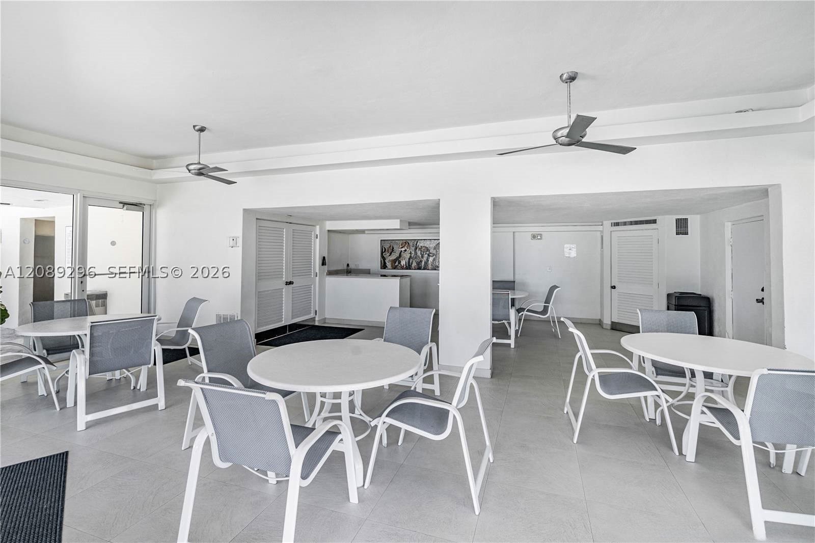 600 Grapetree Dr #7FN Key Biscayne, FL 33149