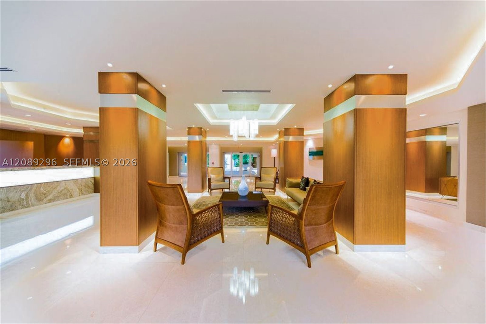 600 Grapetree Dr #7FN Key Biscayne, FL 33149