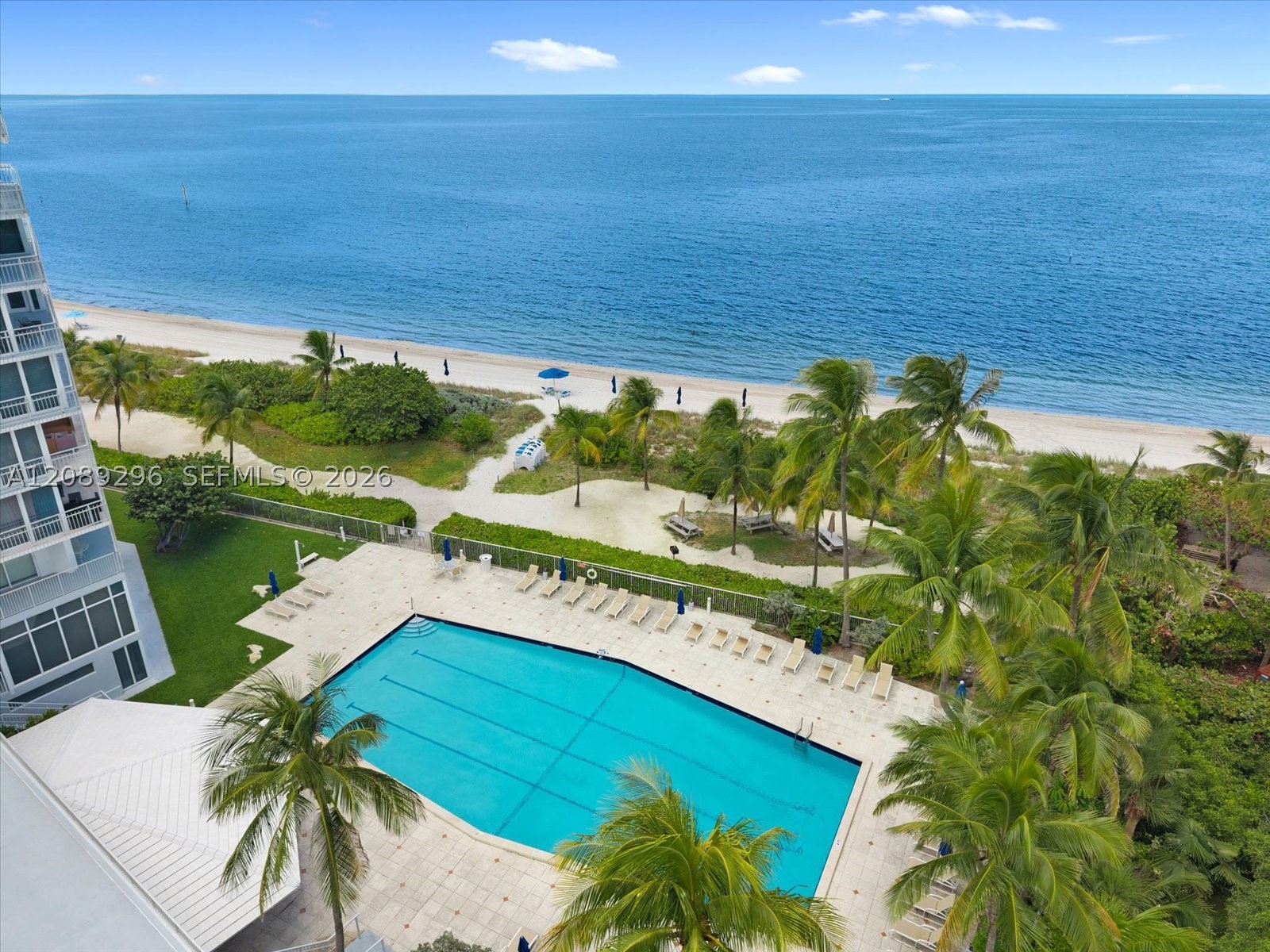 600 Grapetree Dr #7FN Key Biscayne, FL 33149