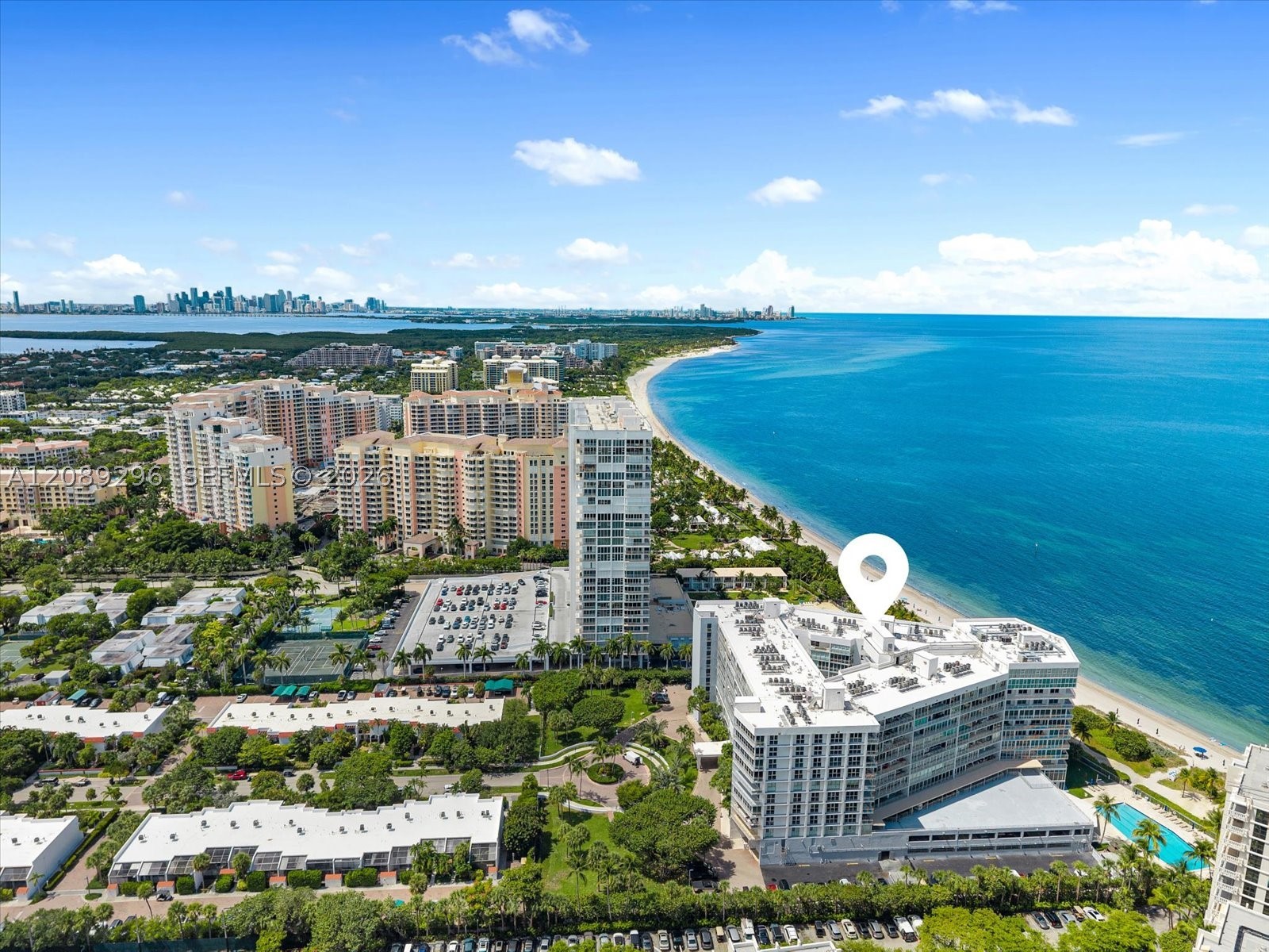 600 Grapetree Dr #7FN Key Biscayne, FL 33149