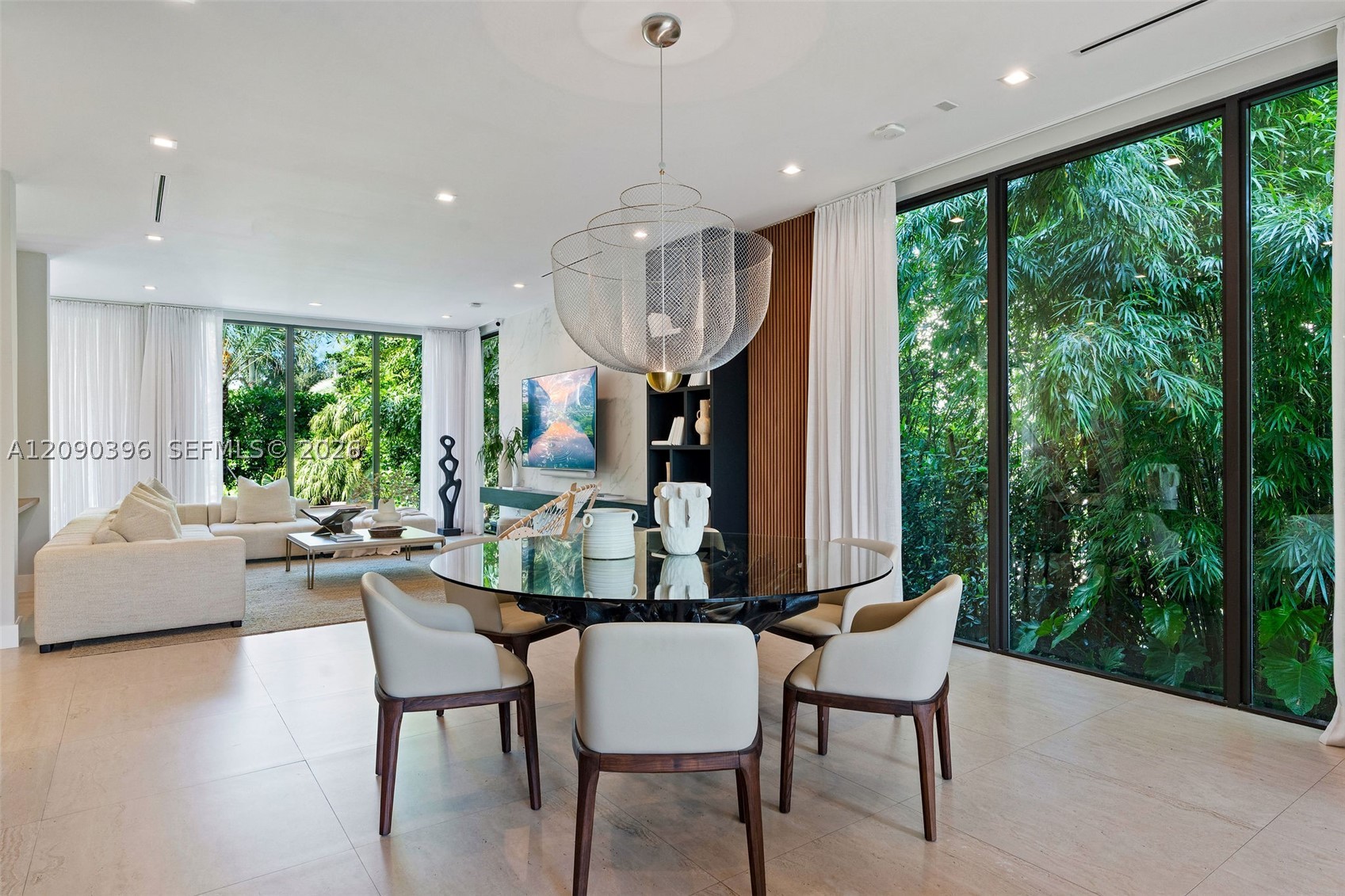 5701 N Bay Rd Miami Beach, FL 33140