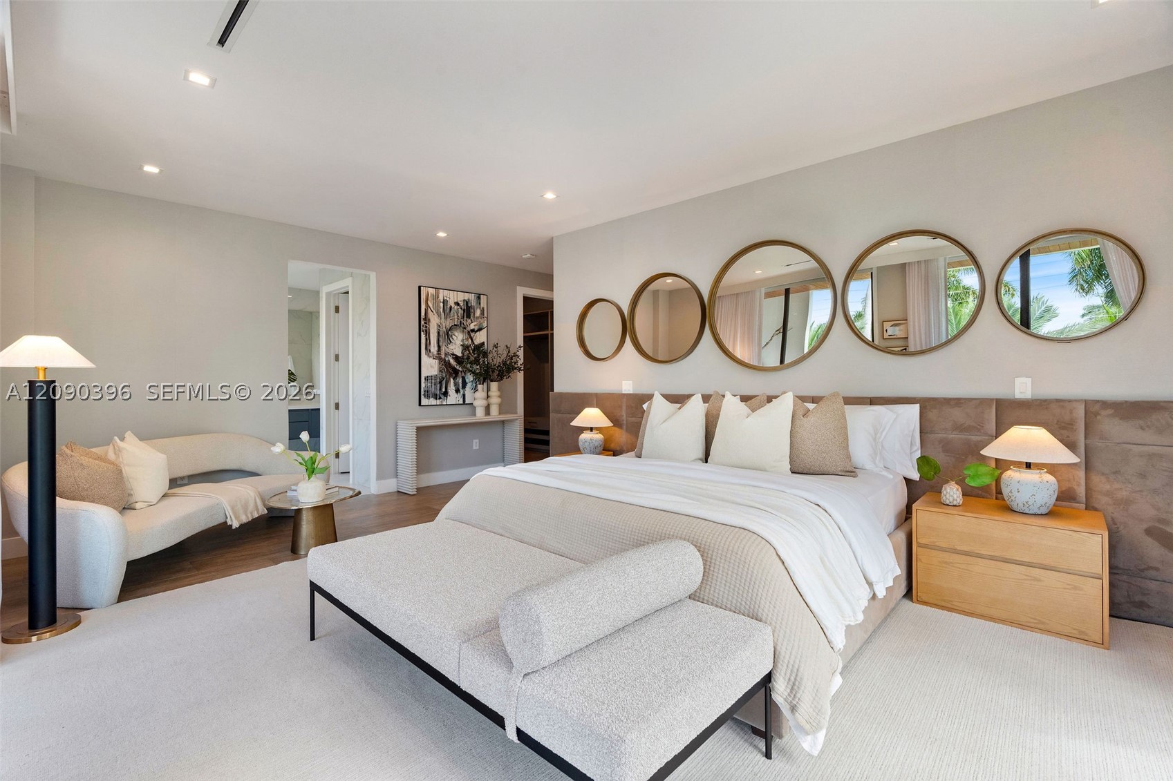 5701 N Bay Rd Miami Beach, FL 33140