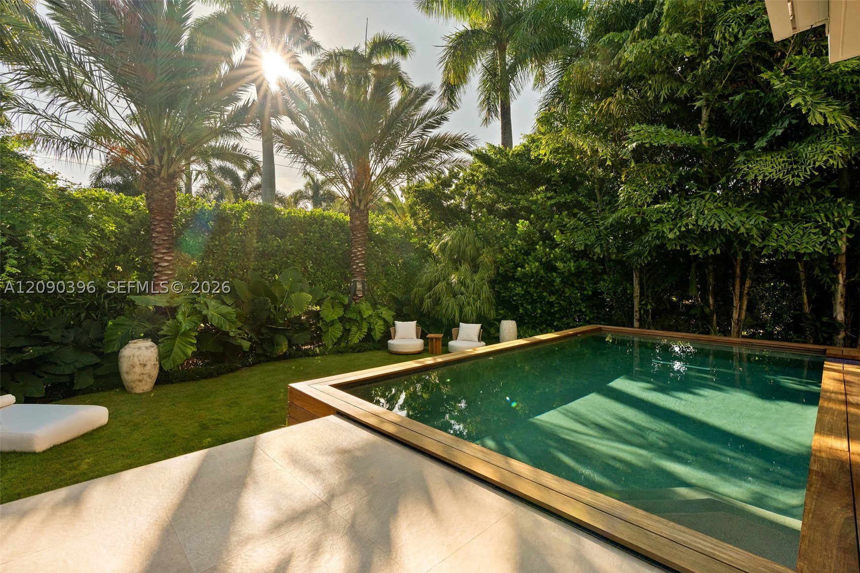 5701 N Bay Rd Miami Beach, FL 33140