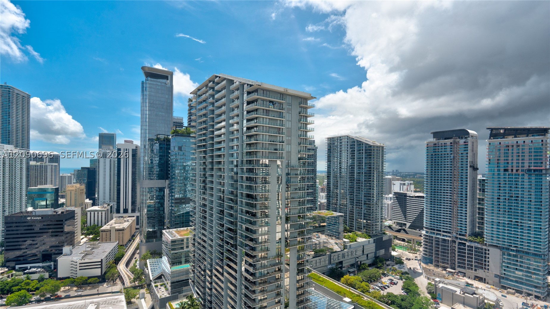 41 SE 5th St #2212