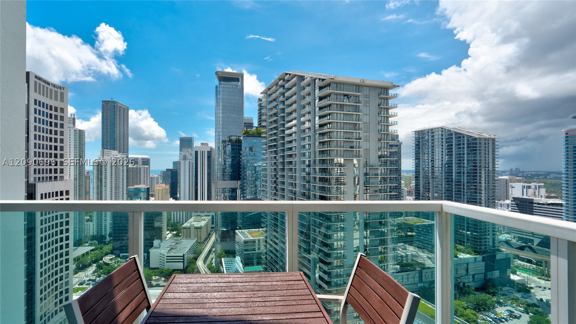 image Brickell on the River South2