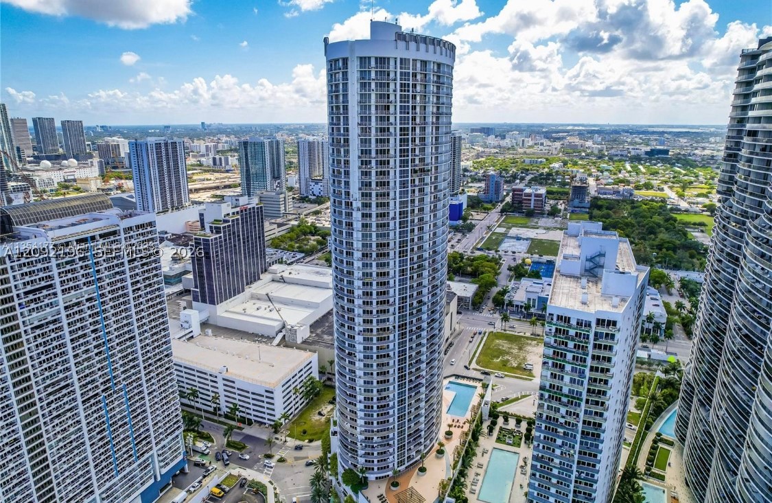 image Opera Tower1