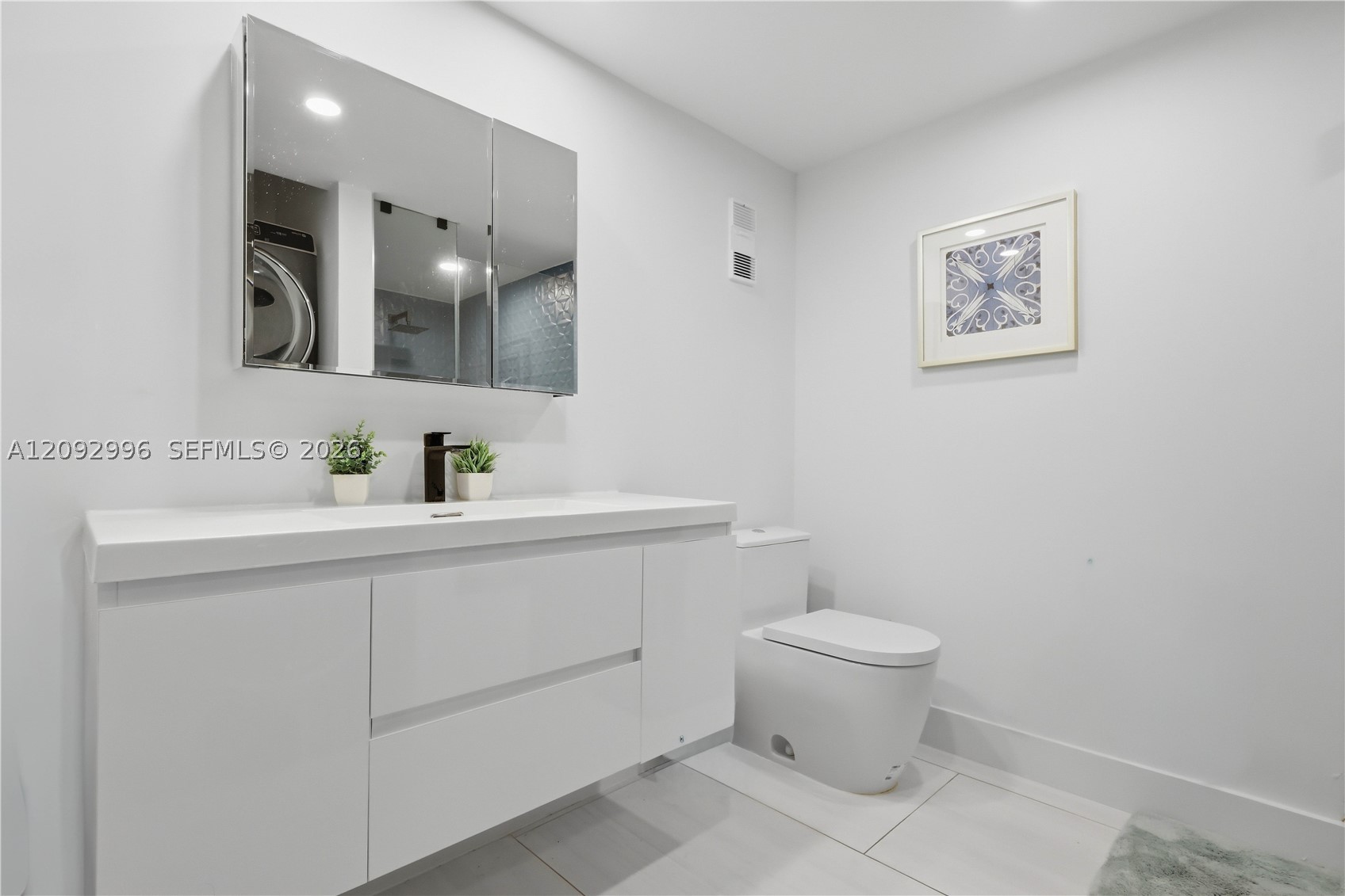 20281 E Country Clb Dr #307 Aventura, FL 33180