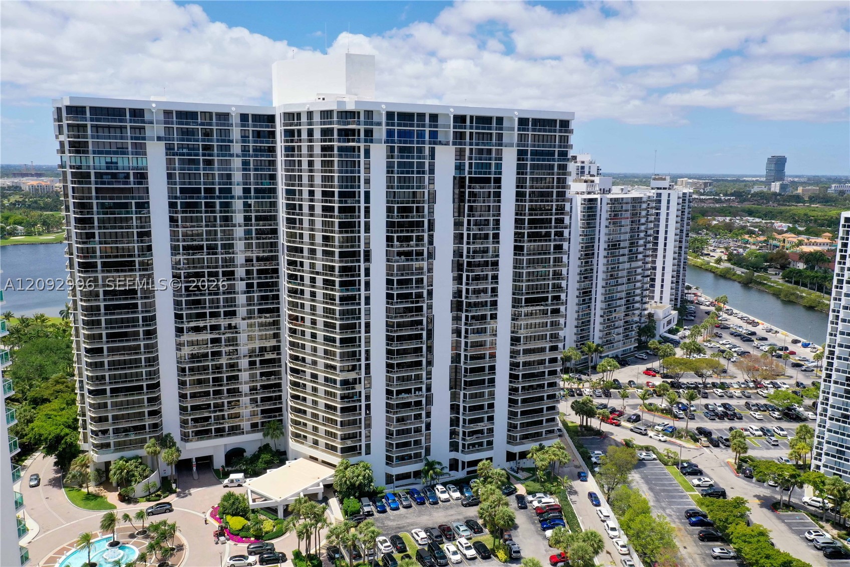 20281 E Country Clb Dr #307 Aventura, FL 33180