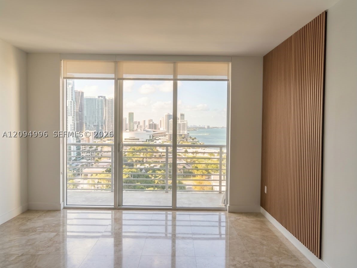 325 S Biscayne Blvd #2722 Miami, FL 33131