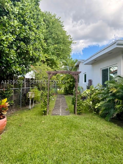 6110 SW 95th Ct Miami, FL 33173