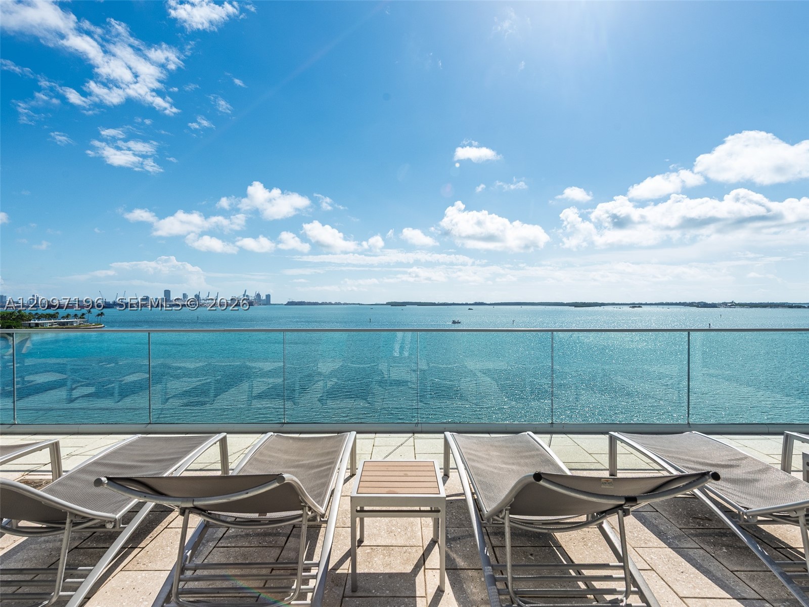 image The Mark on Brickell25
