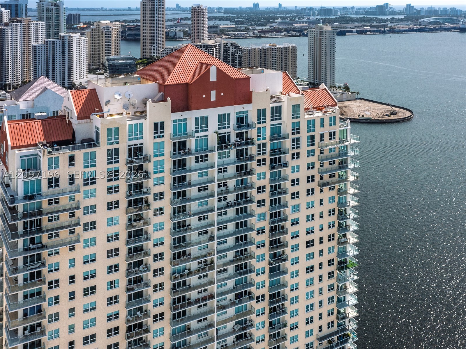 image The Mark on Brickell40