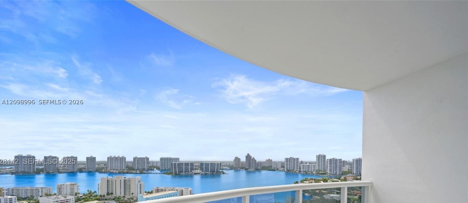 18201 Collins Ave #3501A
