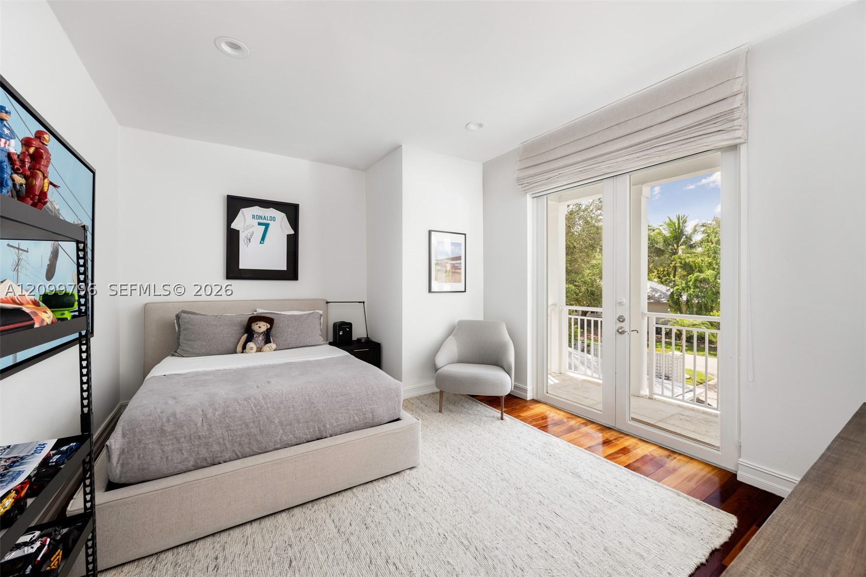 6021 SW 81st St South Miami, FL 33143