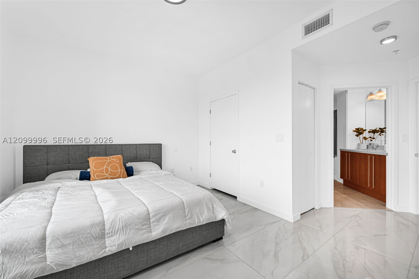image Axis on Brickell North10