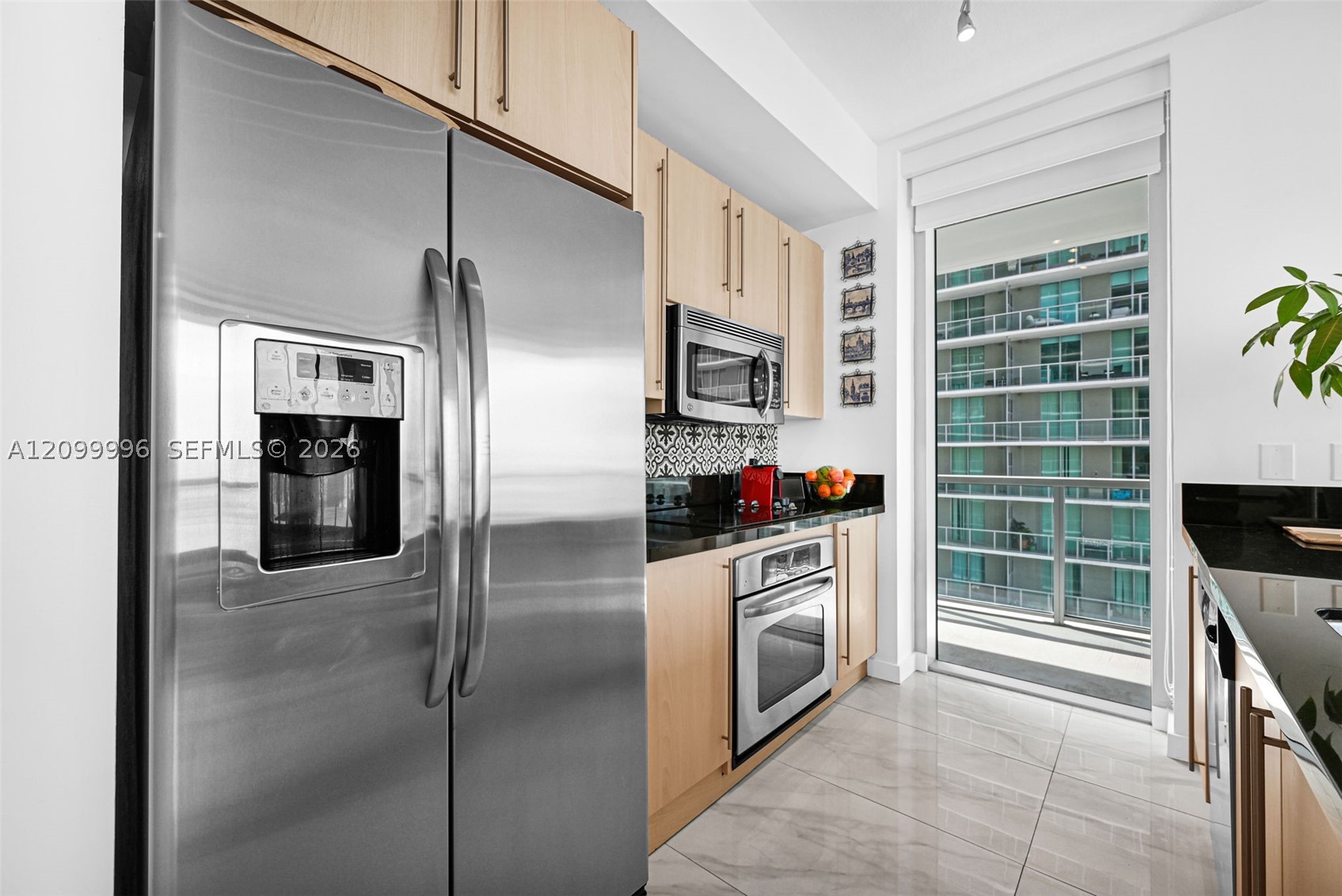 image Axis on Brickell North43