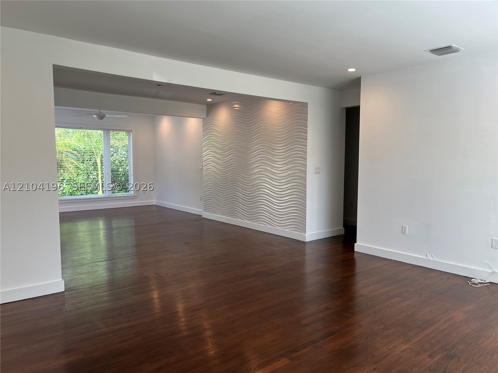 317 Fluvia Ave