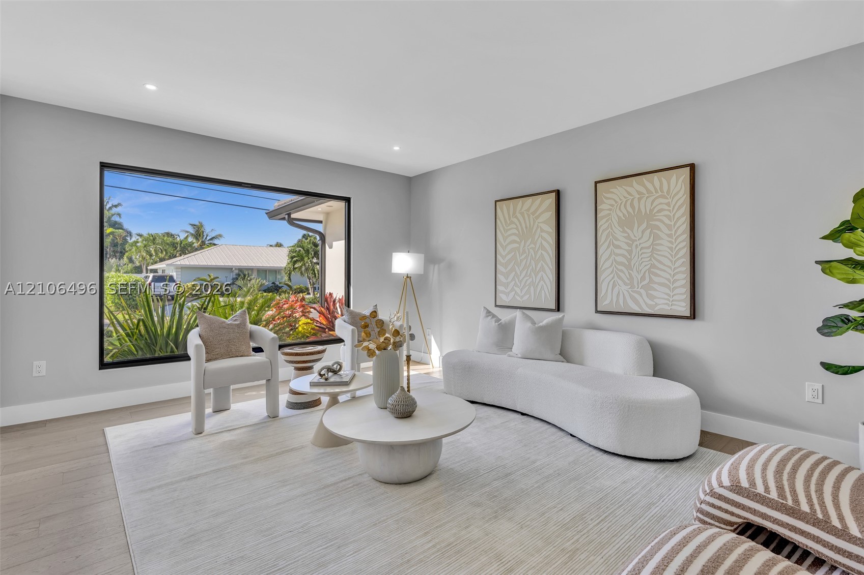 1170 Fairview Ln Singer Island, FL 33404