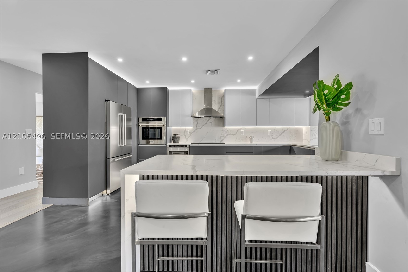 1170 Fairview Ln Singer Island, FL 33404