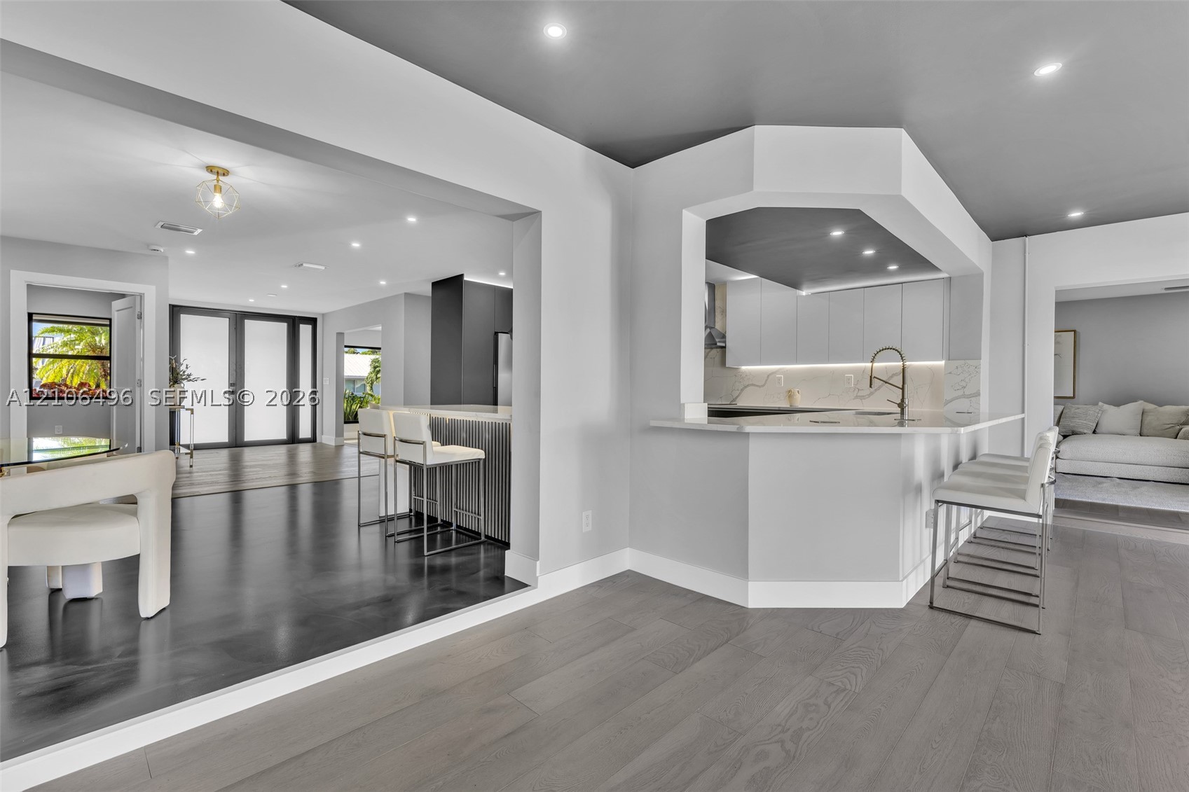 1170 Fairview Ln Singer Island, FL 33404