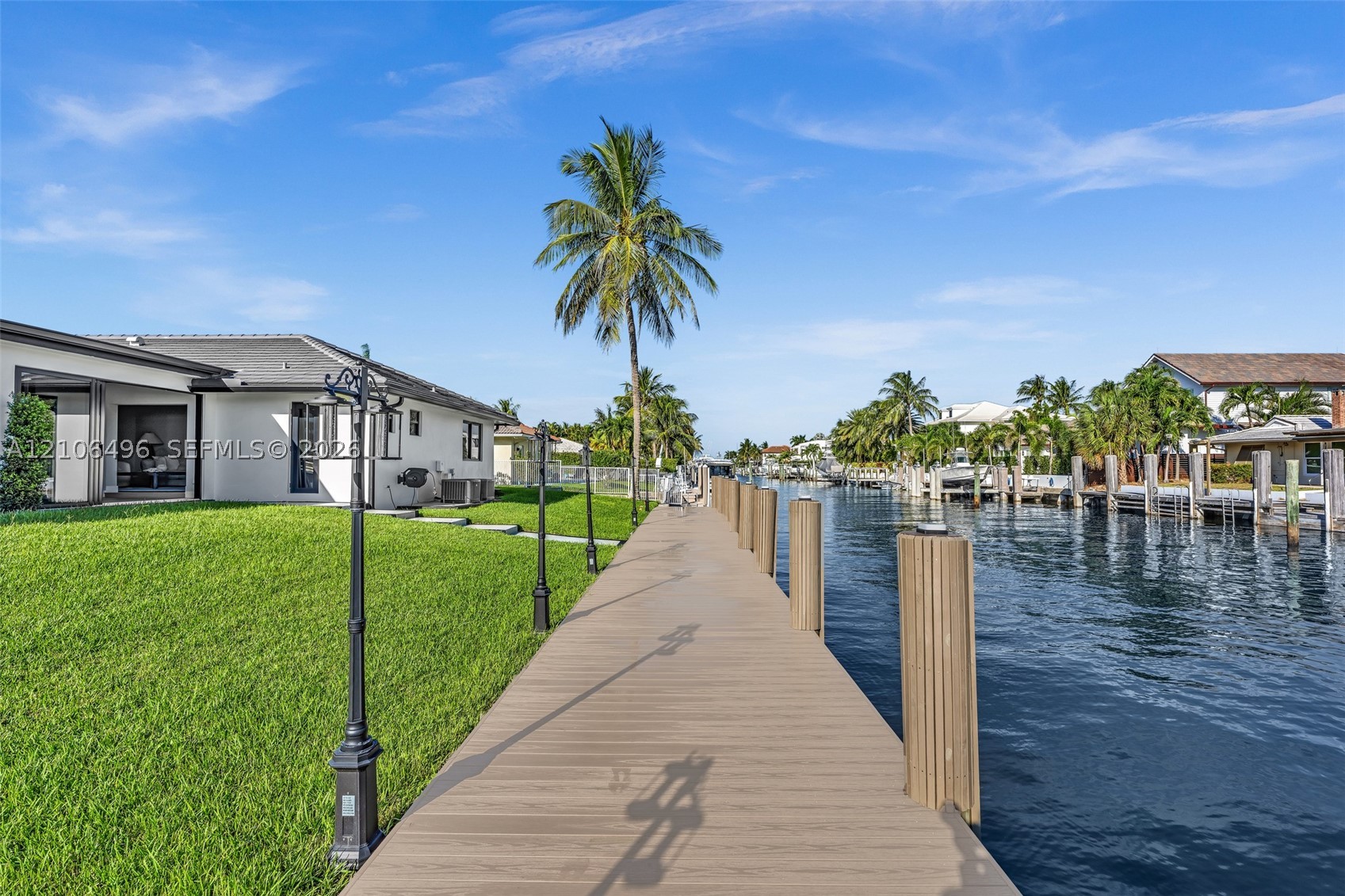 1170 Fairview Ln Singer Island, FL 33404