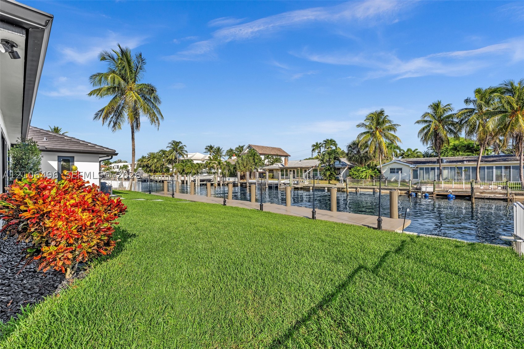1170 Fairview Ln Singer Island, FL 33404