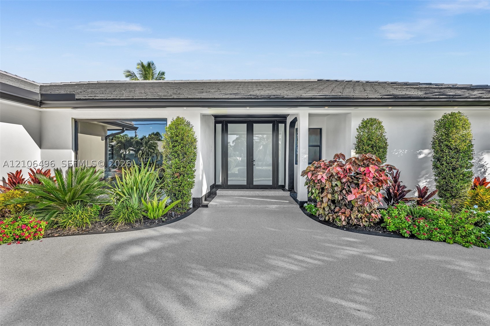 1170 Fairview Ln Singer Island, FL 33404