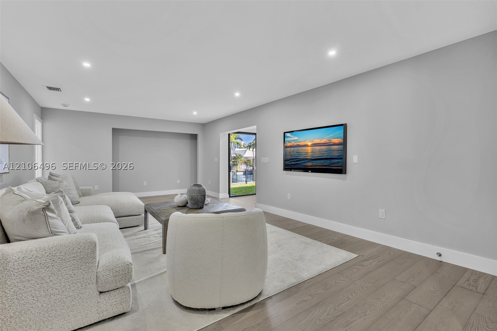 1170 Fairview Ln Singer Island, FL 33404