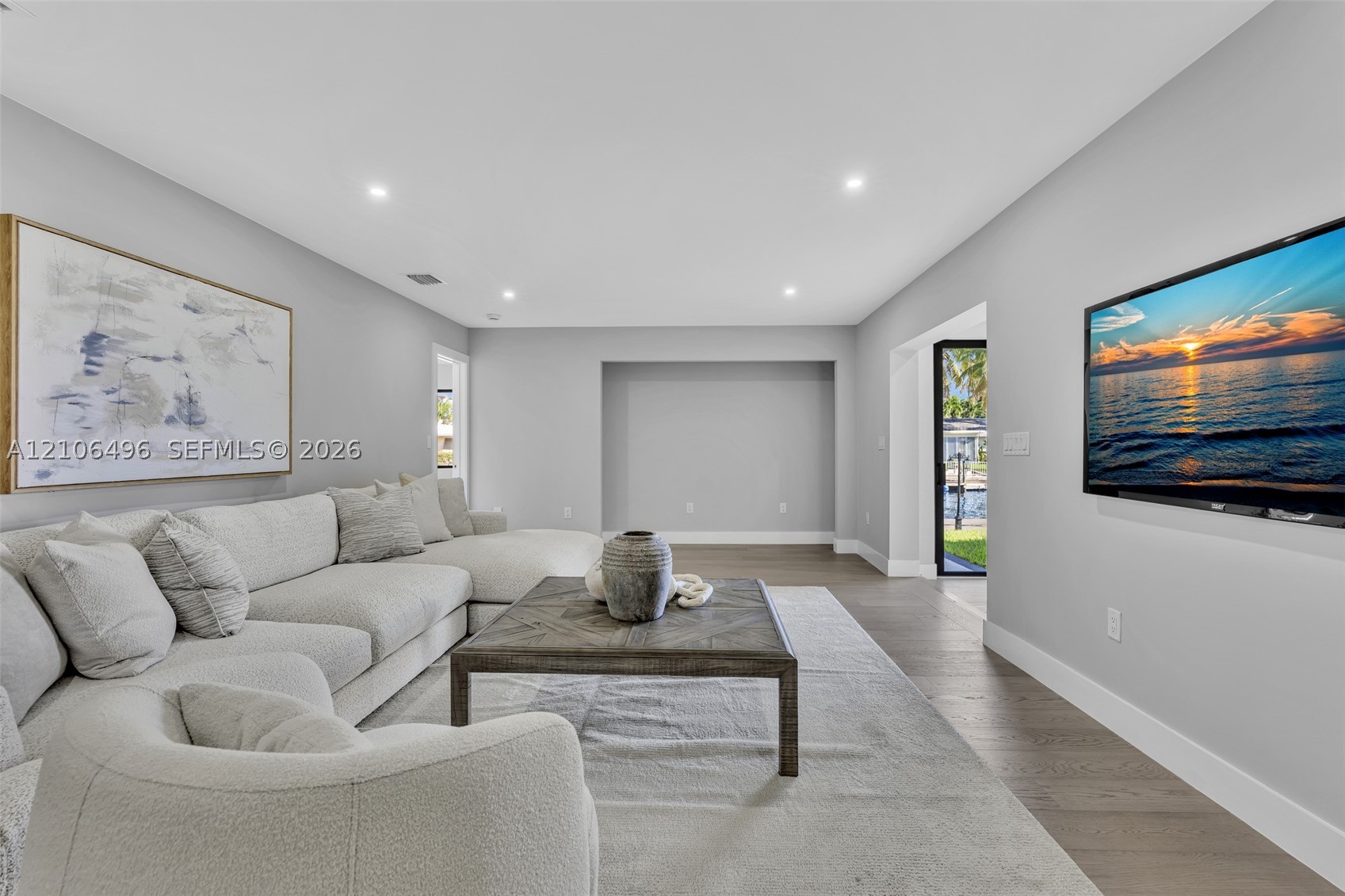1170 Fairview Ln Singer Island, FL 33404