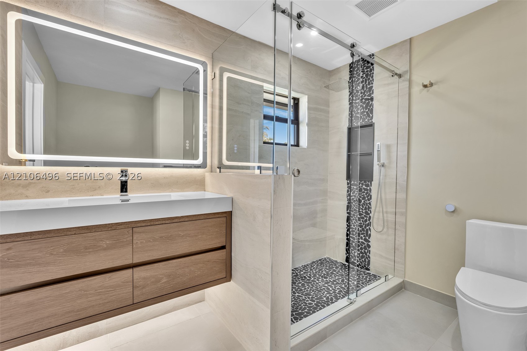 1170 Fairview Ln Singer Island, FL 33404