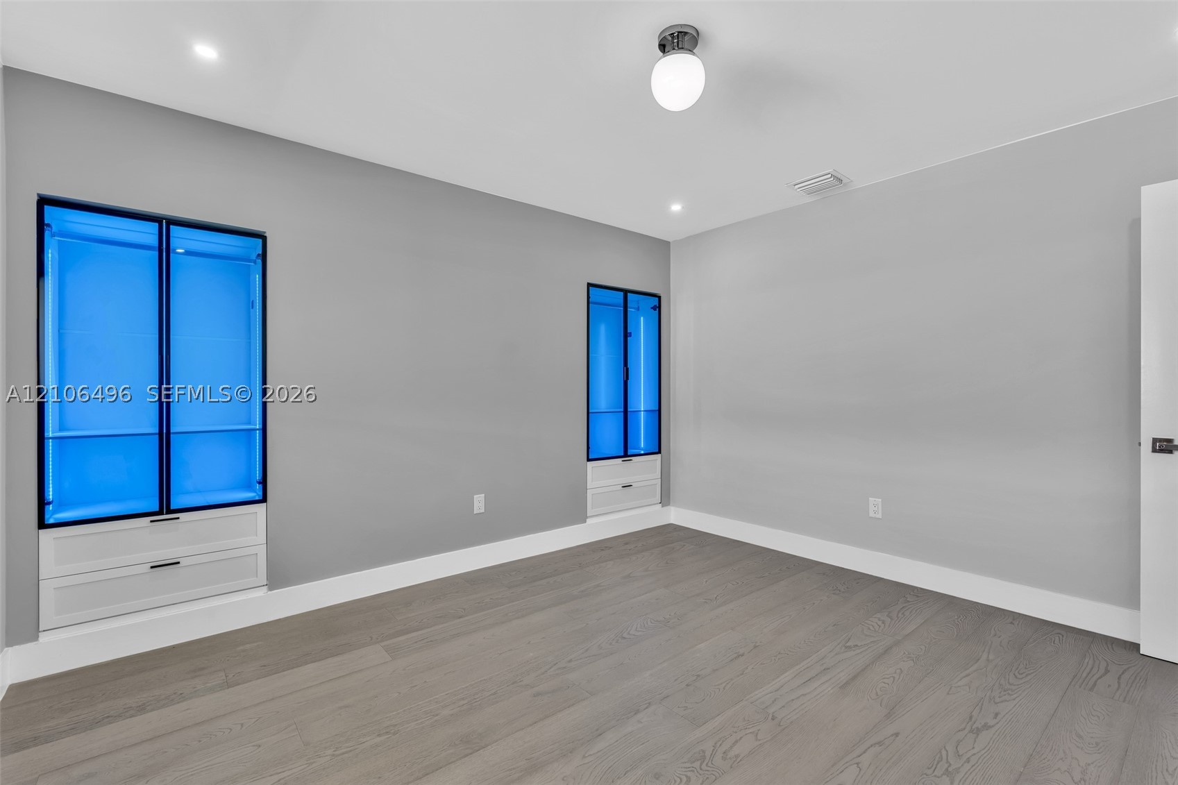 1170 Fairview Ln Singer Island, FL 33404